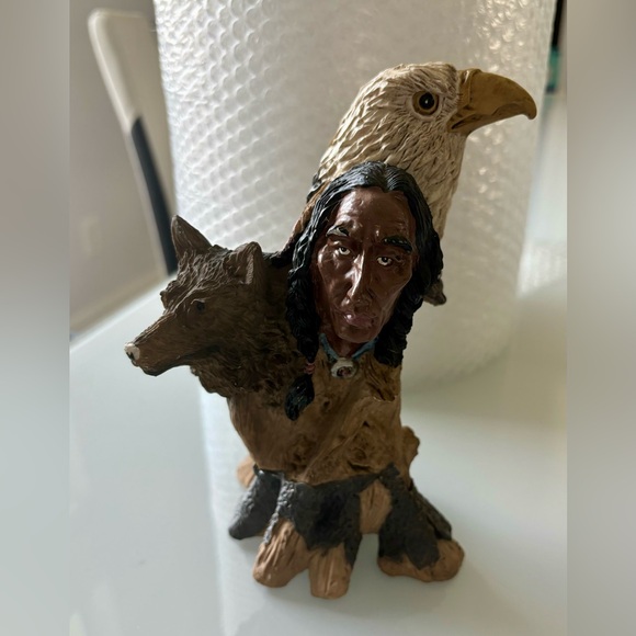 INDIAN TRIBAL MAN/ WOLF/ EAGLE STATUE - Picture 3 of 6